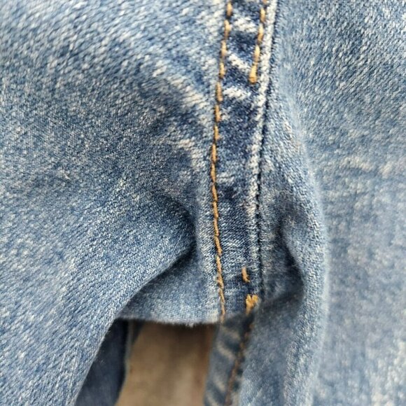 Epic Threads Jeans Women's 26 Blue Acid Wash Straight Jeans Some Stretch Flare - Picture 16 of 16